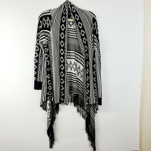 Forever 21 Women's Aztec Western‎ Cardigan Black White Lightweight